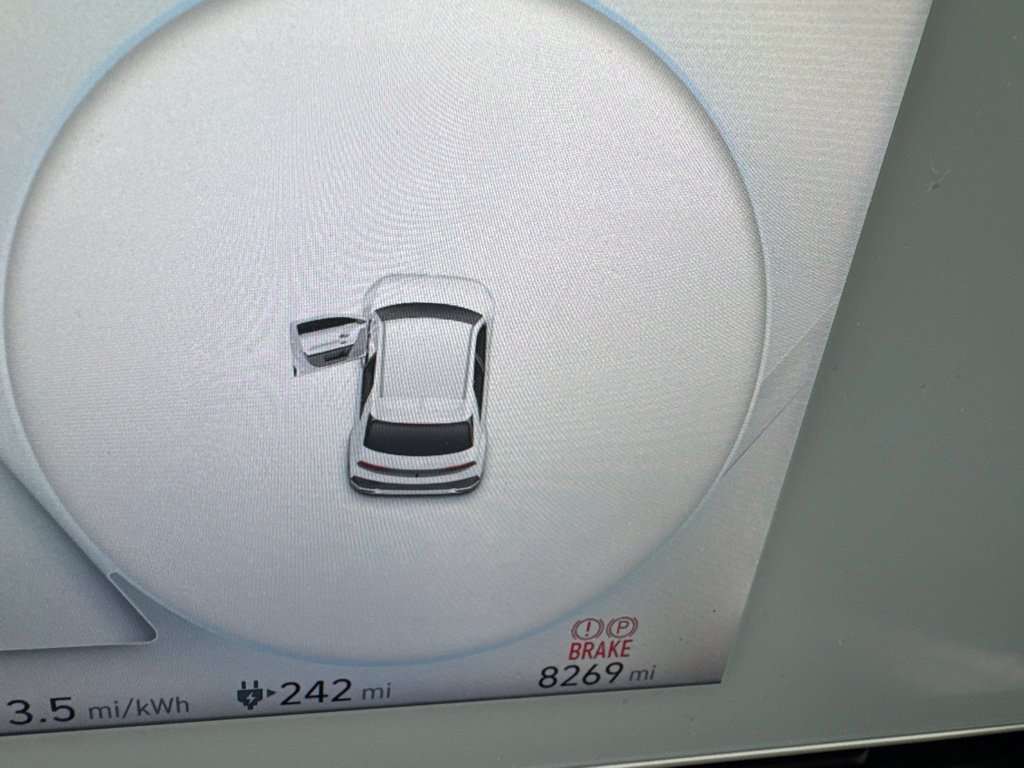 Used 2024 Hyundai Ioniq 5 SEL AWD/4WD image 14