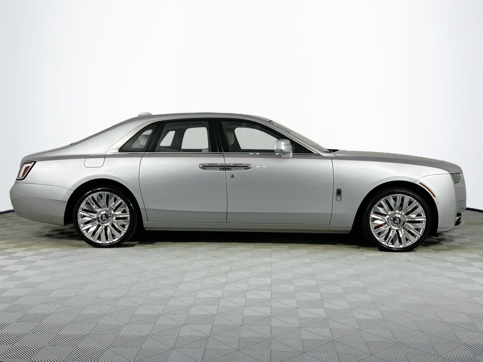 Certified 2026 Rolls-Royce Ghost AWD/4WD image 7