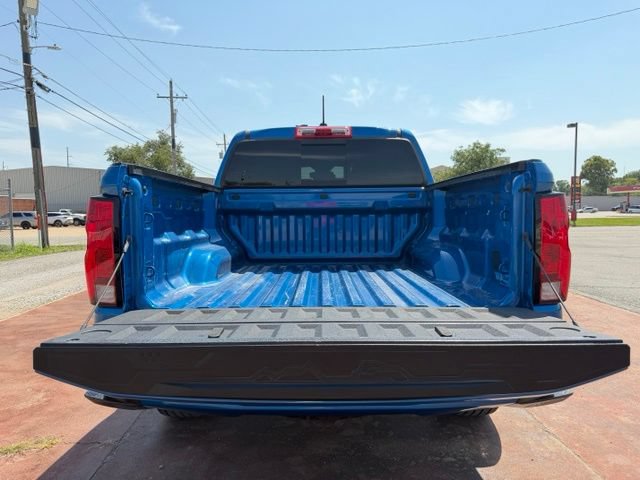 Used 2024 Chevrolet Colorado LT w/ LT Convenience Package II RWD image 7