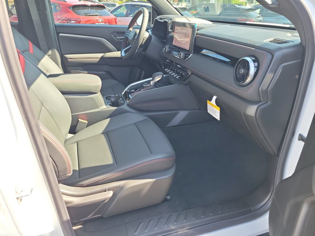 New 2026 Chevrolet Colorado Z71 w/ Technology Package AWD/4WD image 17