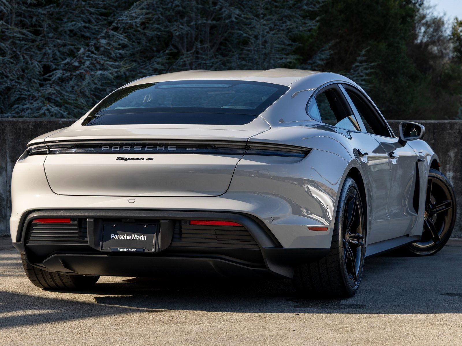 New 2025 Porsche Taycan image 11