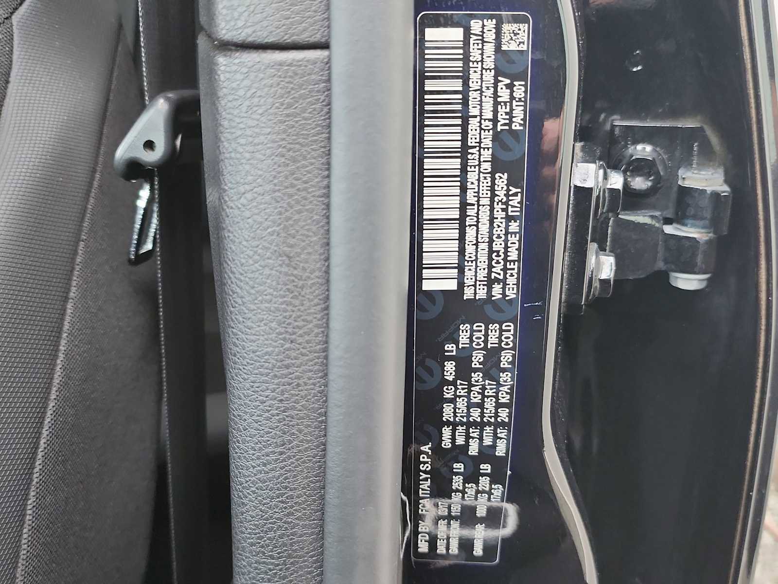 Used 2017 Jeep Renegade Trailhawk image 27