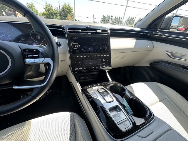 Used 2024 Hyundai Tucson Limited image 24