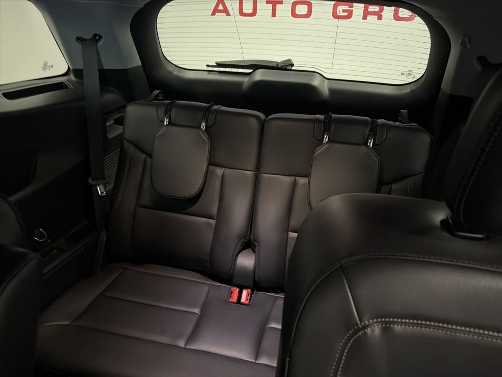 Used 2023 Ford Explorer XLT w/ Equipment Group 202A image 30