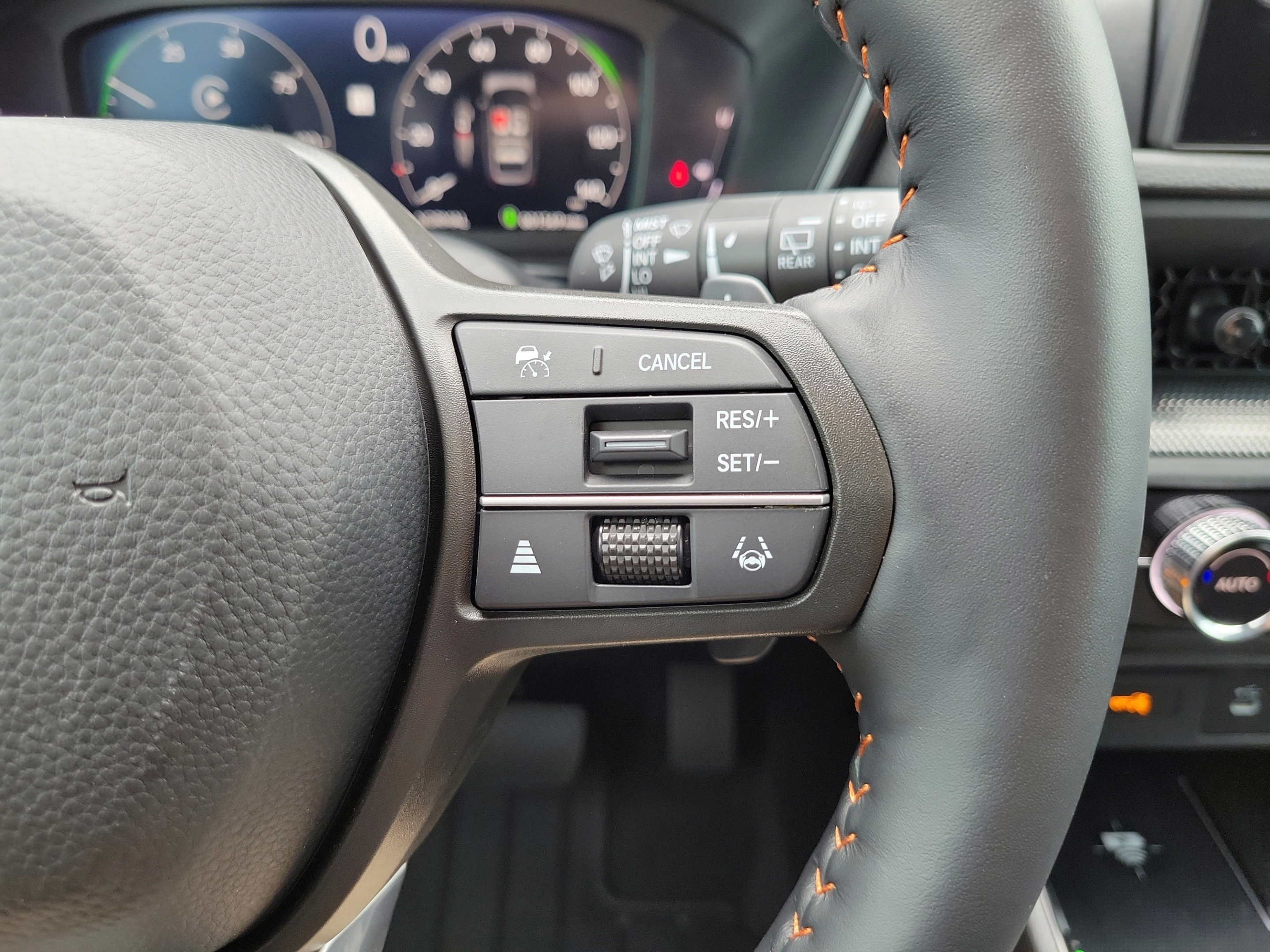 Used 2026 Honda CR-V TrailSport image 32