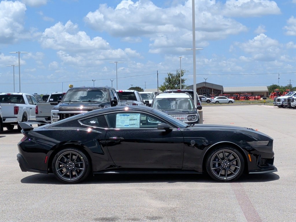 New 2026 Ford Mustang Dark Horse w/ Dark Horse Handlin Package RWD image 10