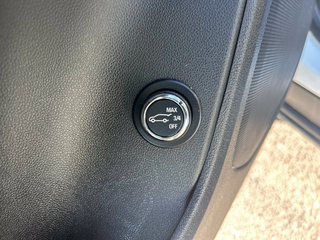 Used 2022 Chevrolet Blazer LT FWD image 13