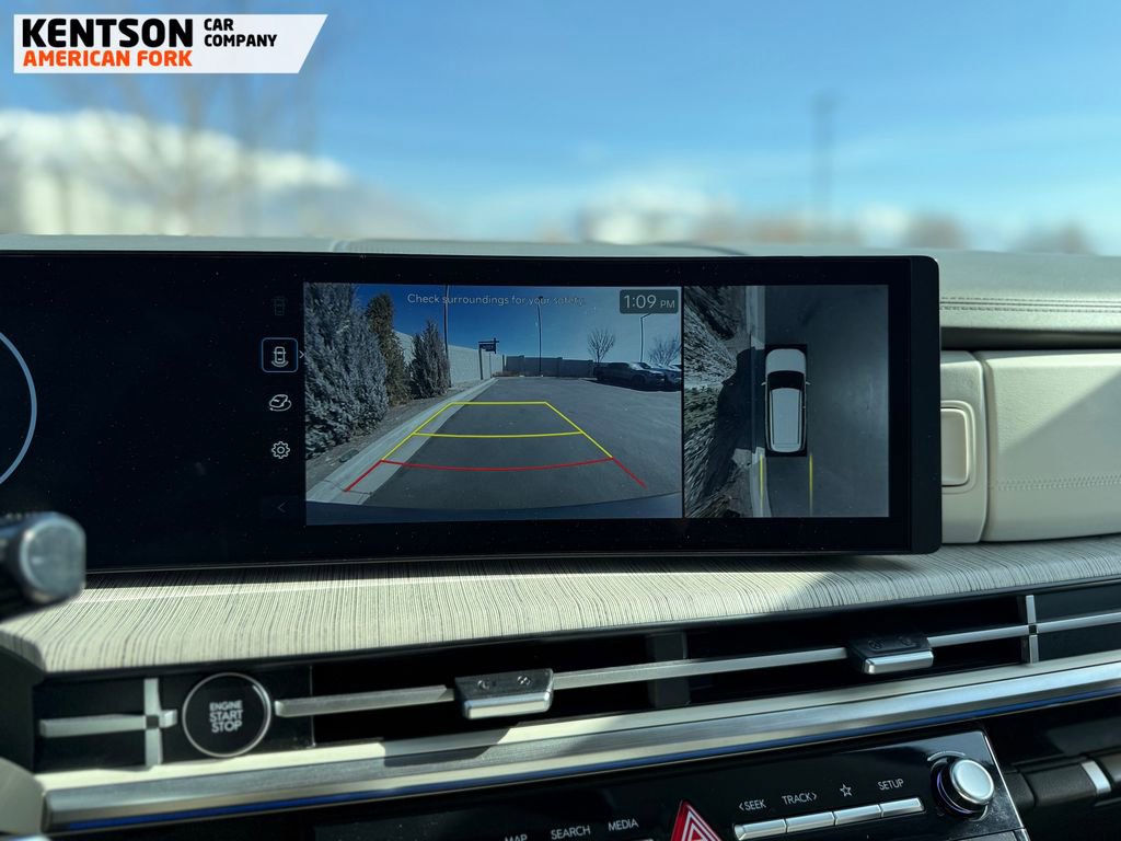 Used 2025 Hyundai Santa Fe Calligraphy image 32