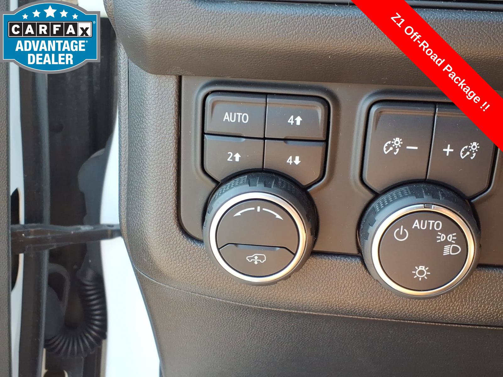 Used 2021 Chevrolet Tahoe Z71 w/ Z71 Off-Road Package AWD/4WD image 27
