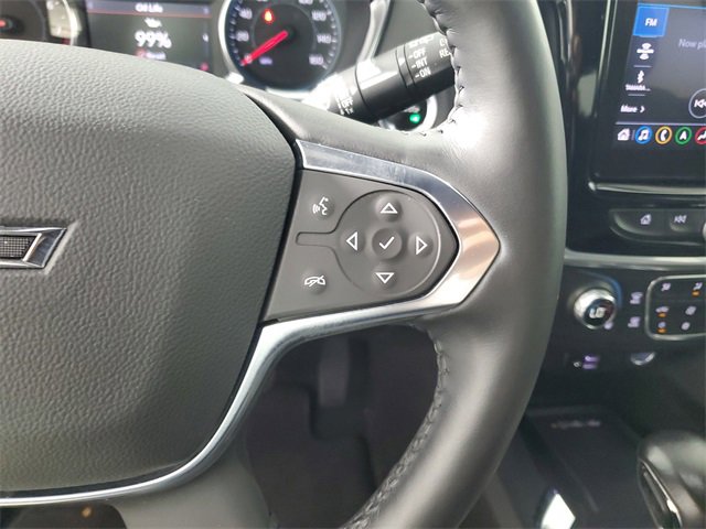 Used 2022 Chevrolet Traverse RS image 27
