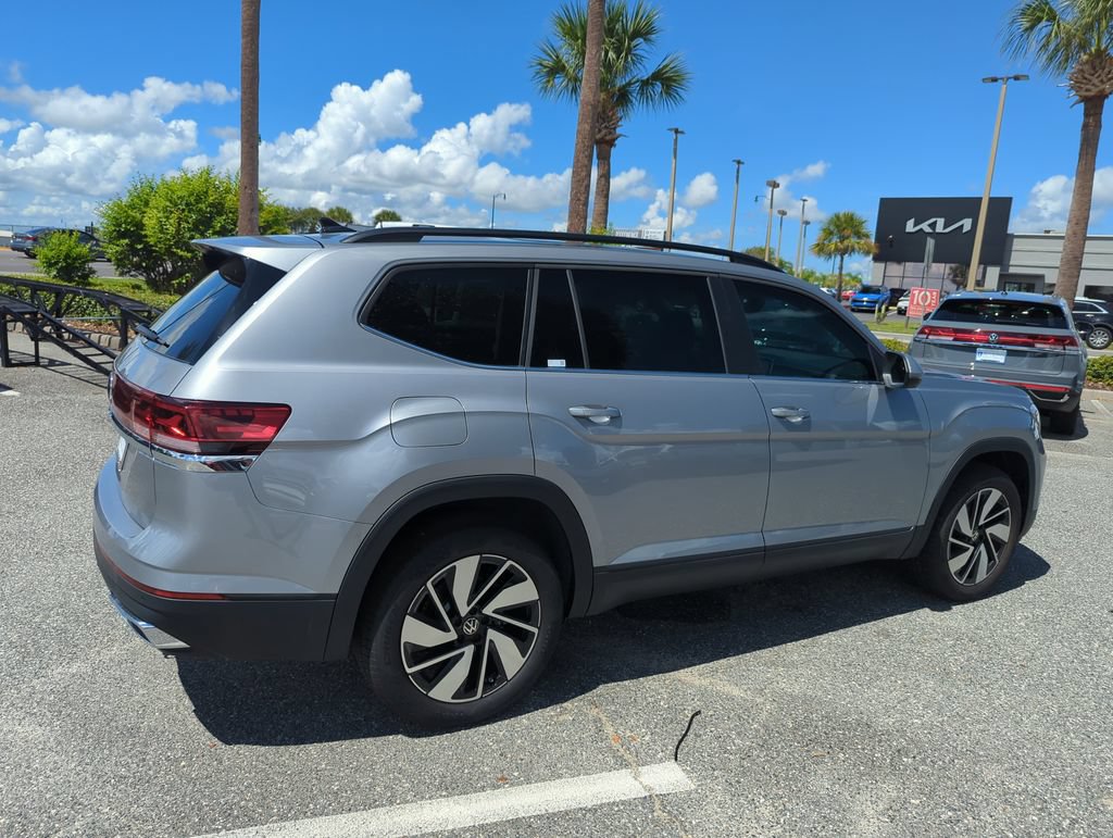 New 2026 Volkswagen Atlas SE FWD image 5