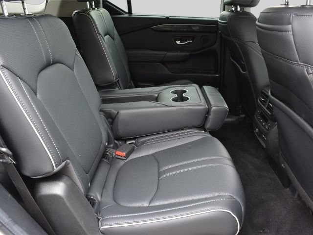 Certified 2023 Honda Pilot Elite image 26