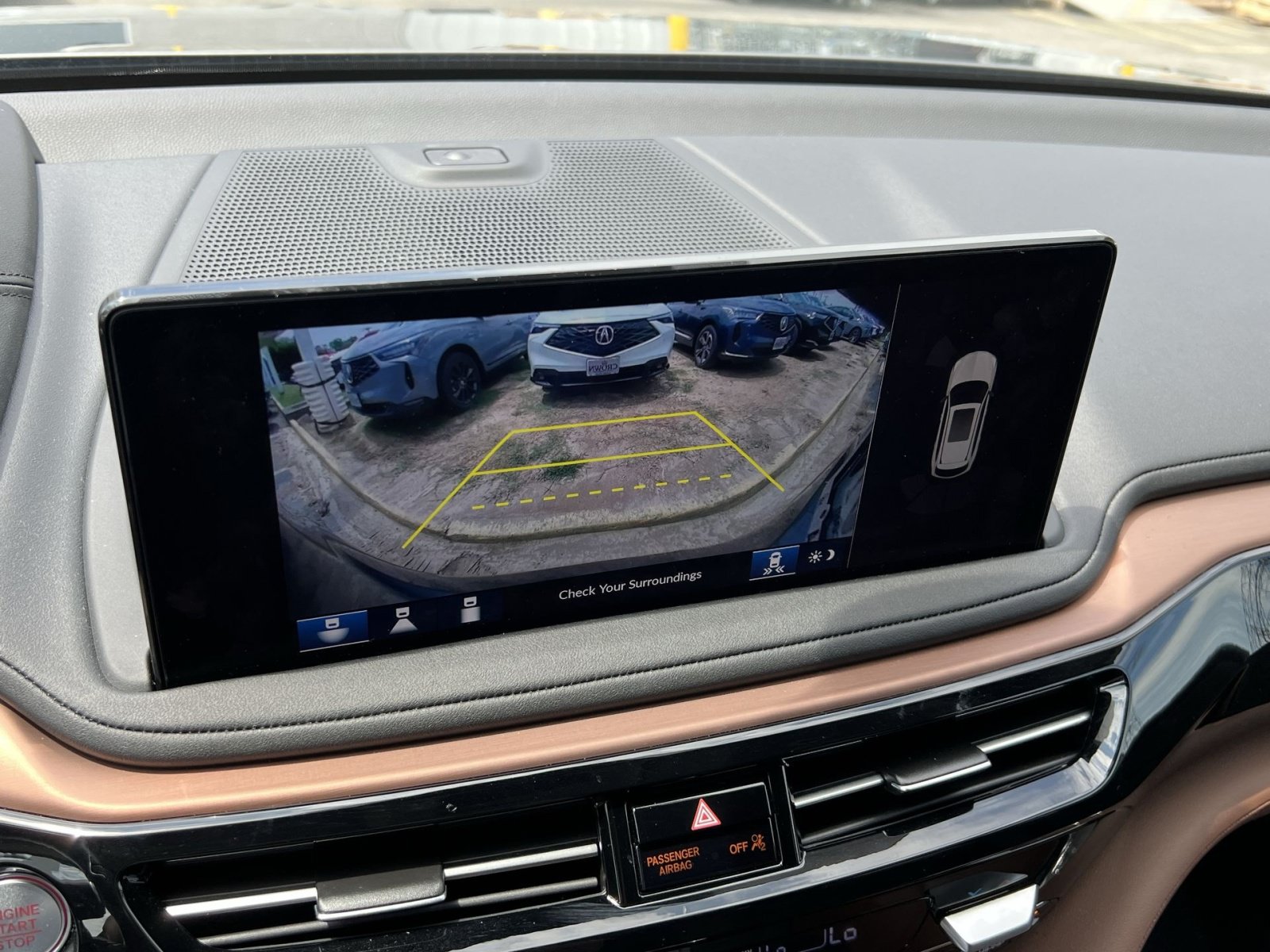 Used 2025 Acura MDX SH-AWD w/ Technology Package image 16
