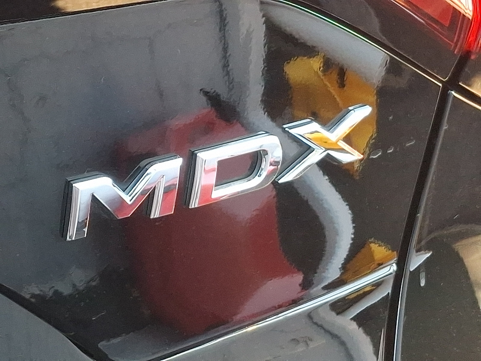 Certified 2022 Acura MDX SH-AWD w/ Advance Package image 4