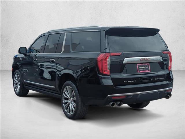Used 2021 GMC Yukon XL Denali w/ Denali Premium Package image 9