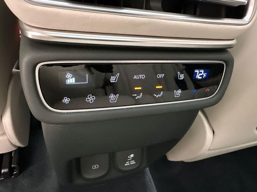 Used 2025 Genesis GV80 3.5T Prestige image 34