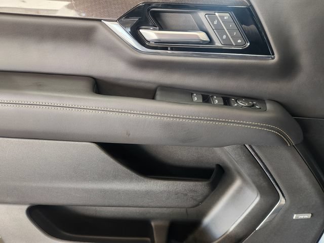 Used 2025 GMC Yukon Elevation w/ LPO, Floor Liner Package AWD/4WD image 25