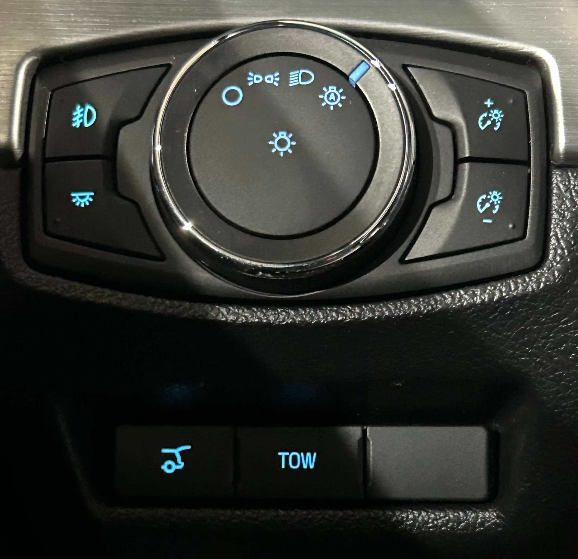 Used 2017 Ford Explorer Platinum AWD/4WD image 77