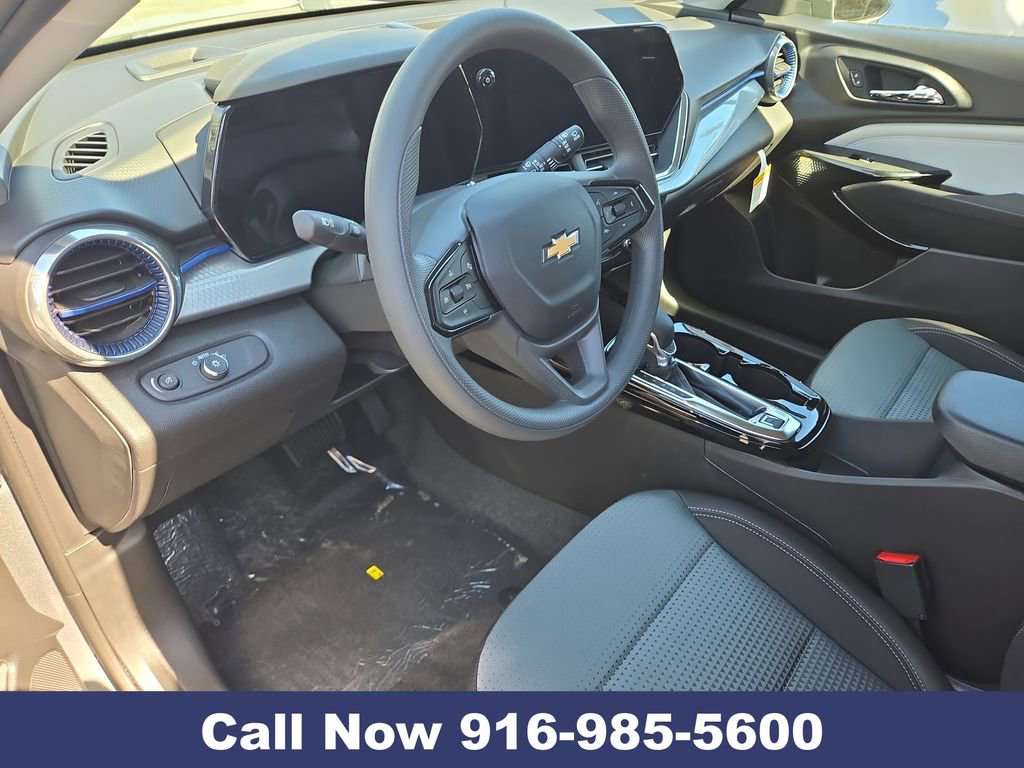 New 2026 Chevrolet Trax LT image 14