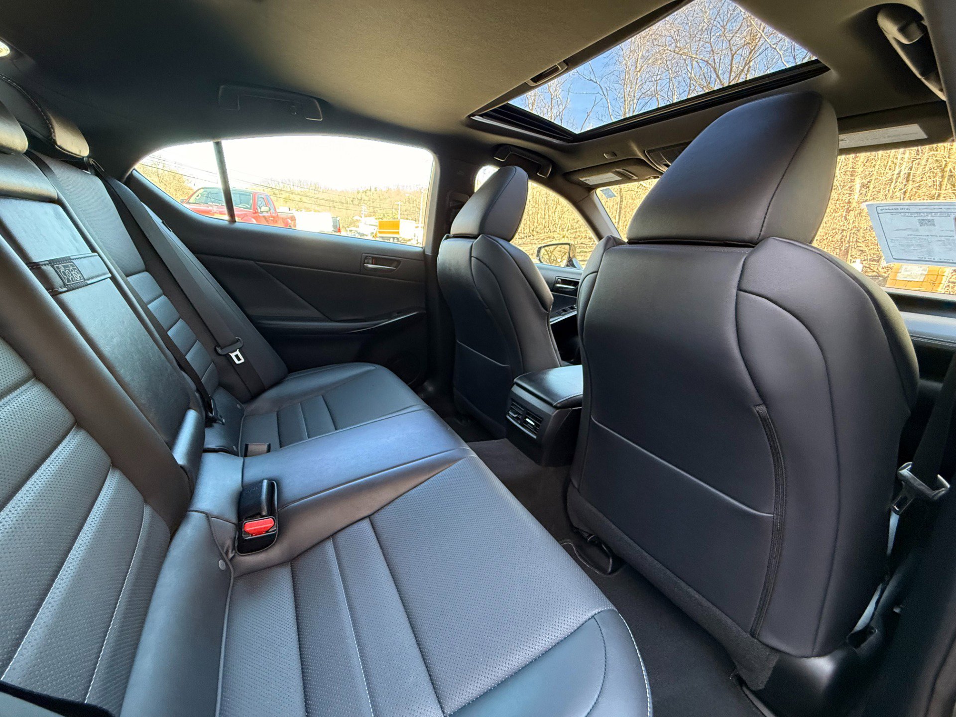 Used 2022 Lexus IS 350 F Sport image 24