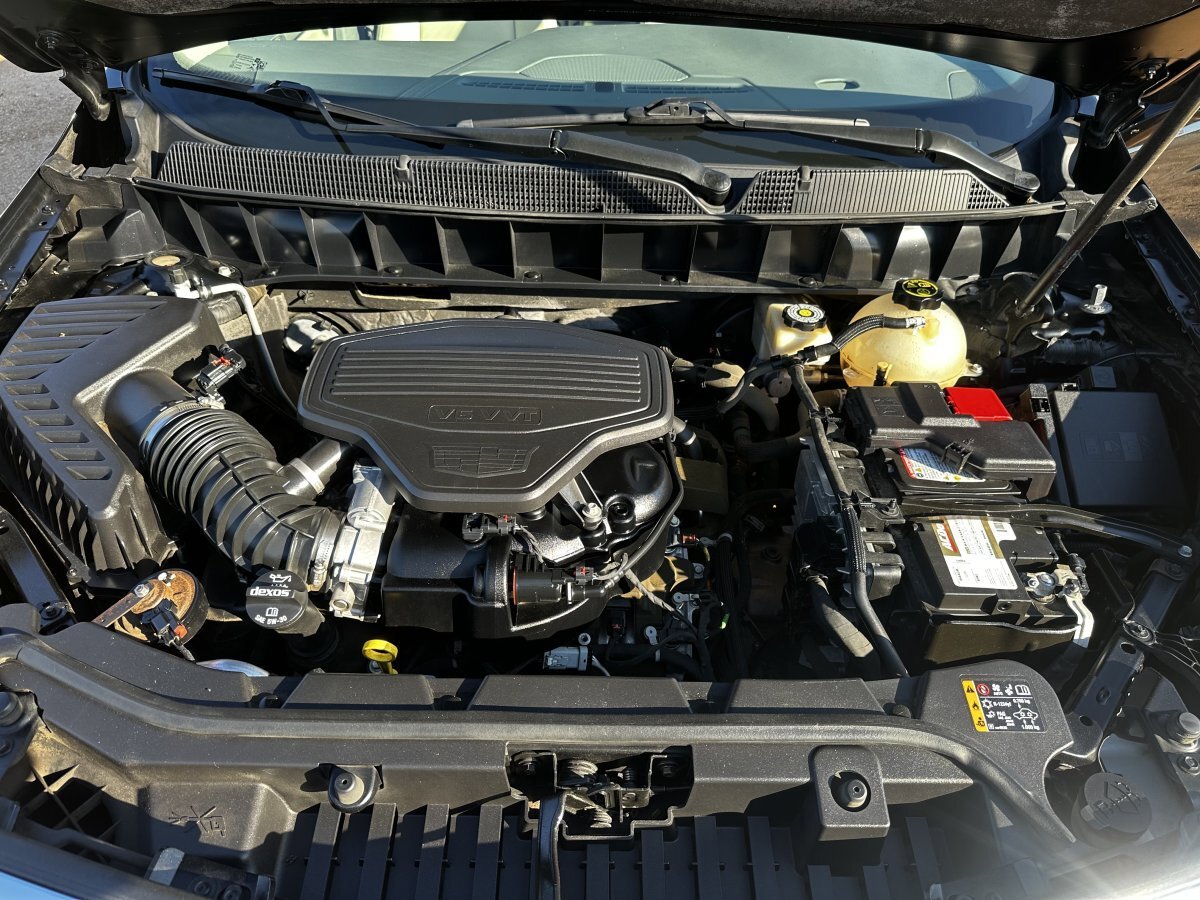 Used 2018 Cadillac XT5 Premium Luxury image 38