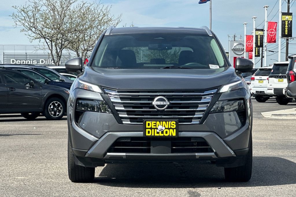 Used 2026 Nissan Rogue SL AWD/4WD image 9