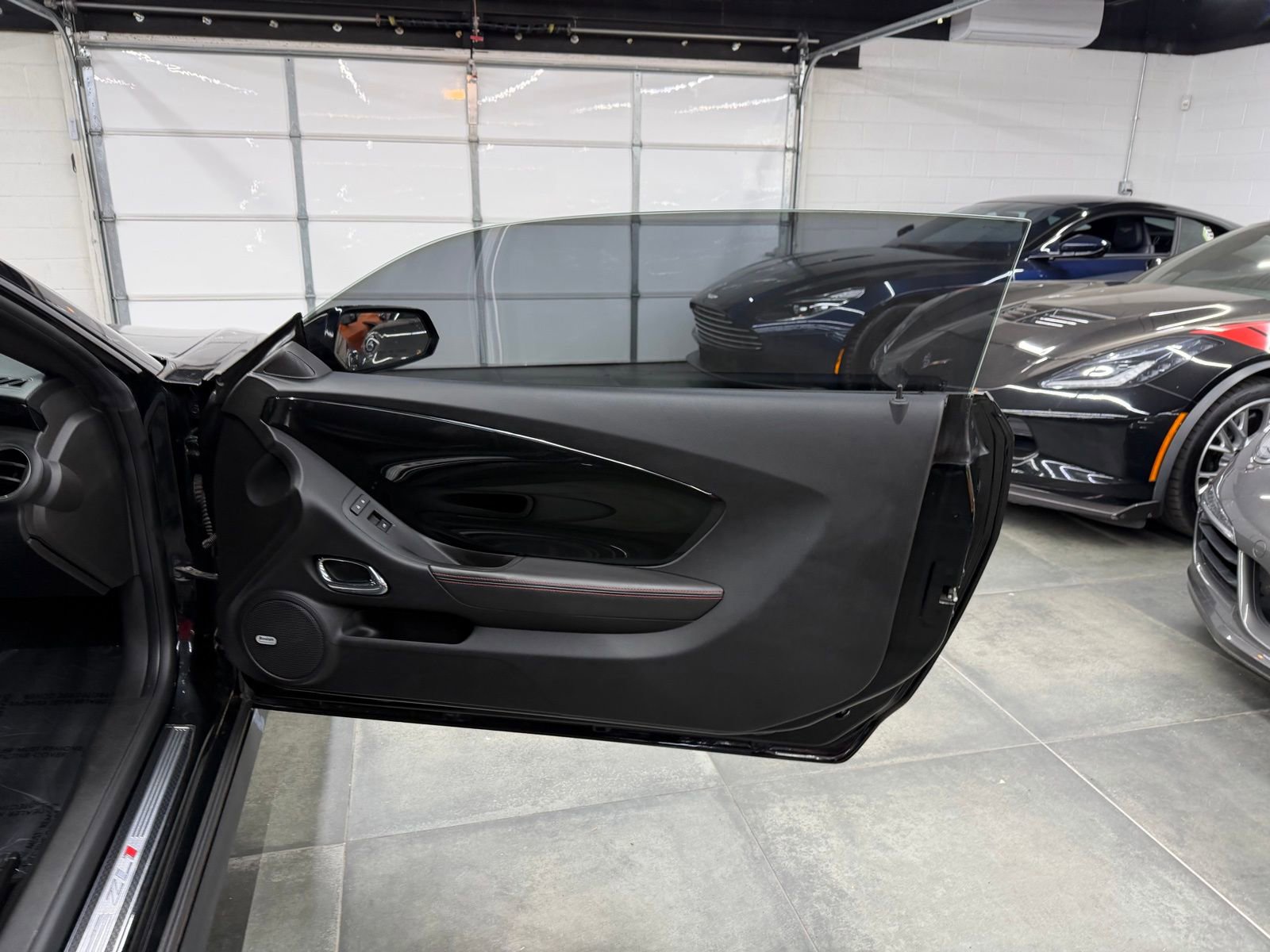 Used 2013 Chevrolet Camaro ZL1 image 25