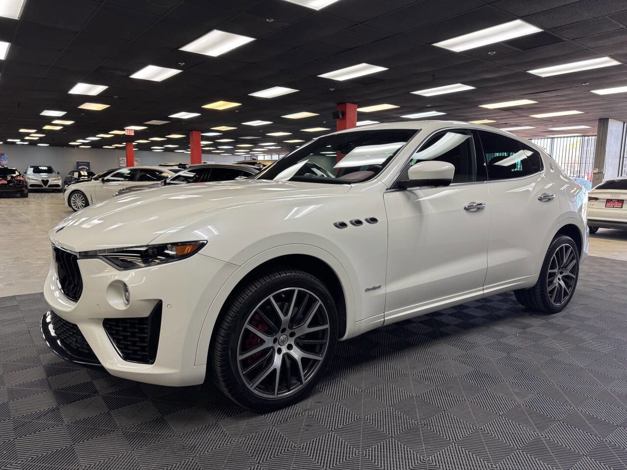 Used 2021 Maserati Levante S GranSport image 7