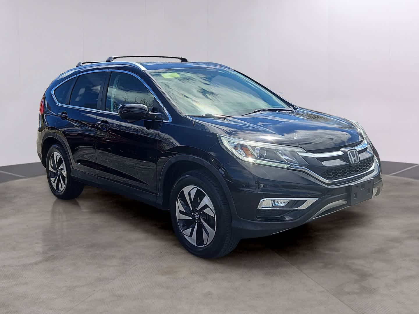 Used 2015 Honda CR-V Touring image 3