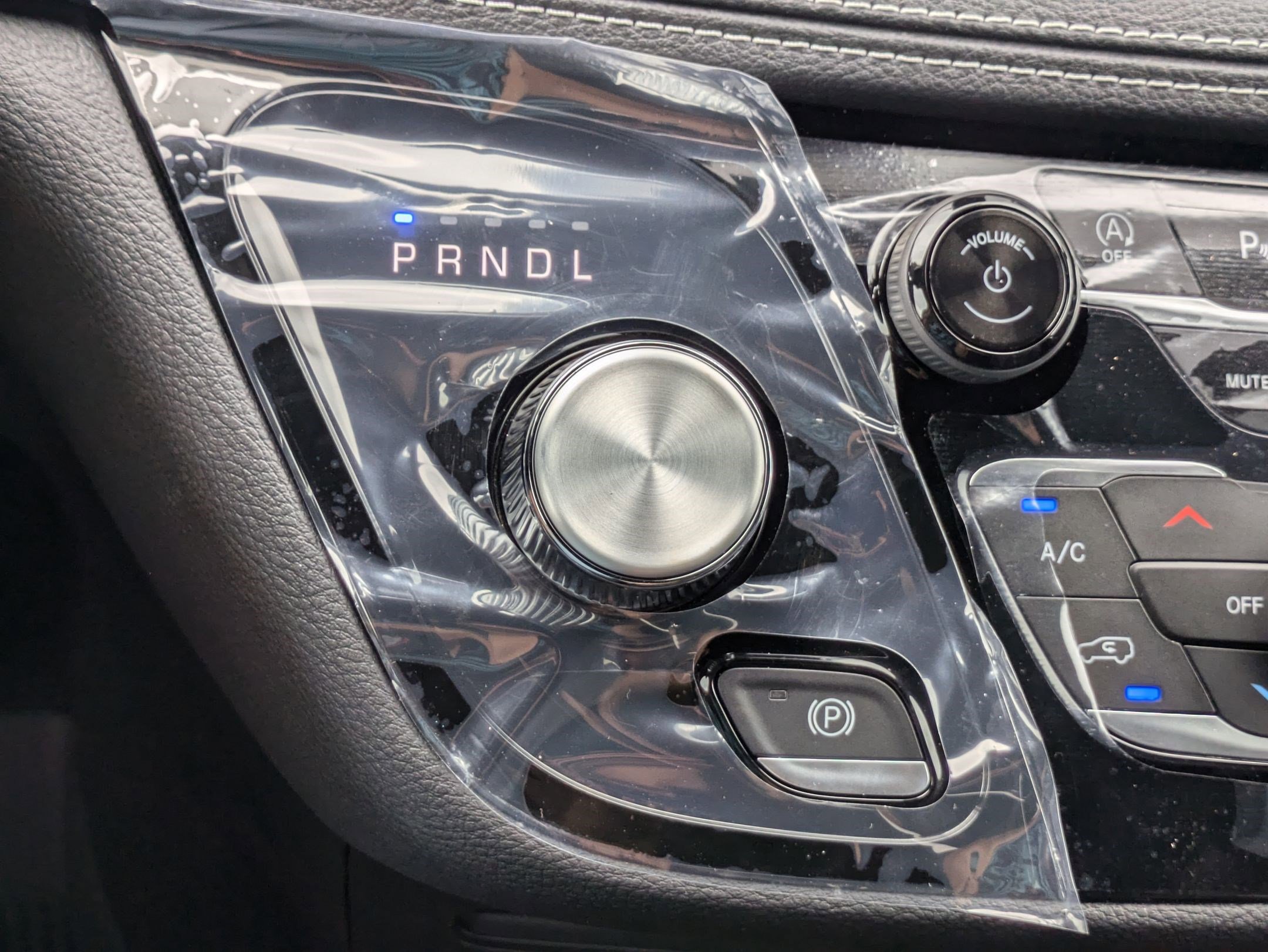 New 2026 Chrysler Pacifica Select image 15