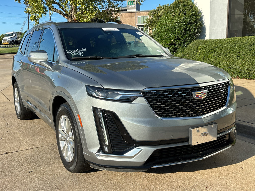 Used 2023 Cadillac XT6 Luxury
