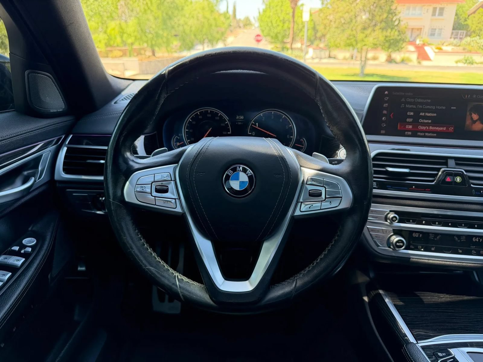 Used 2019 BMW 740i xDrive w/ M Sport Package AWD/4WD image 20