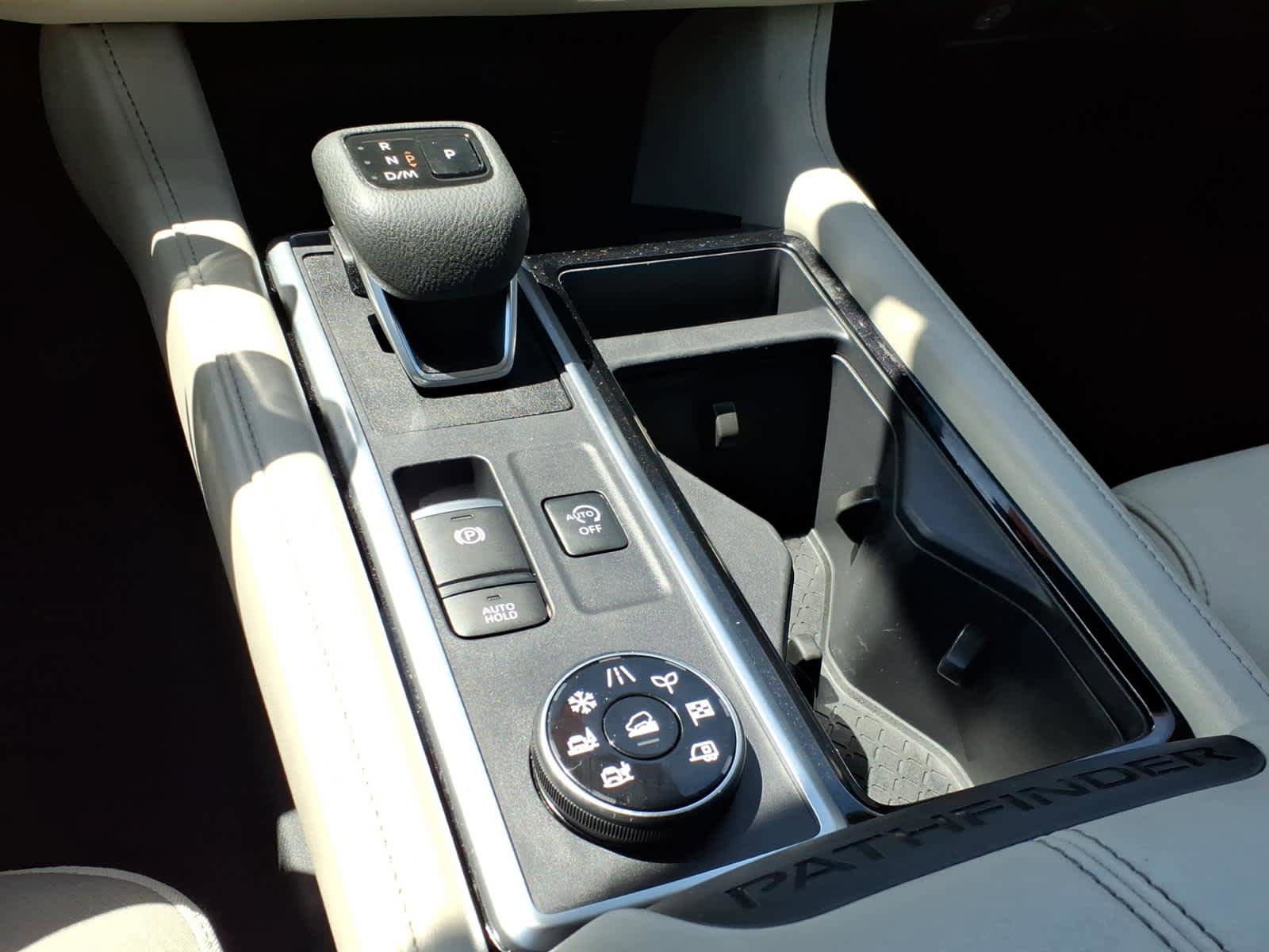 Certified 2024 Nissan Pathfinder SL AWD/4WD image 19
