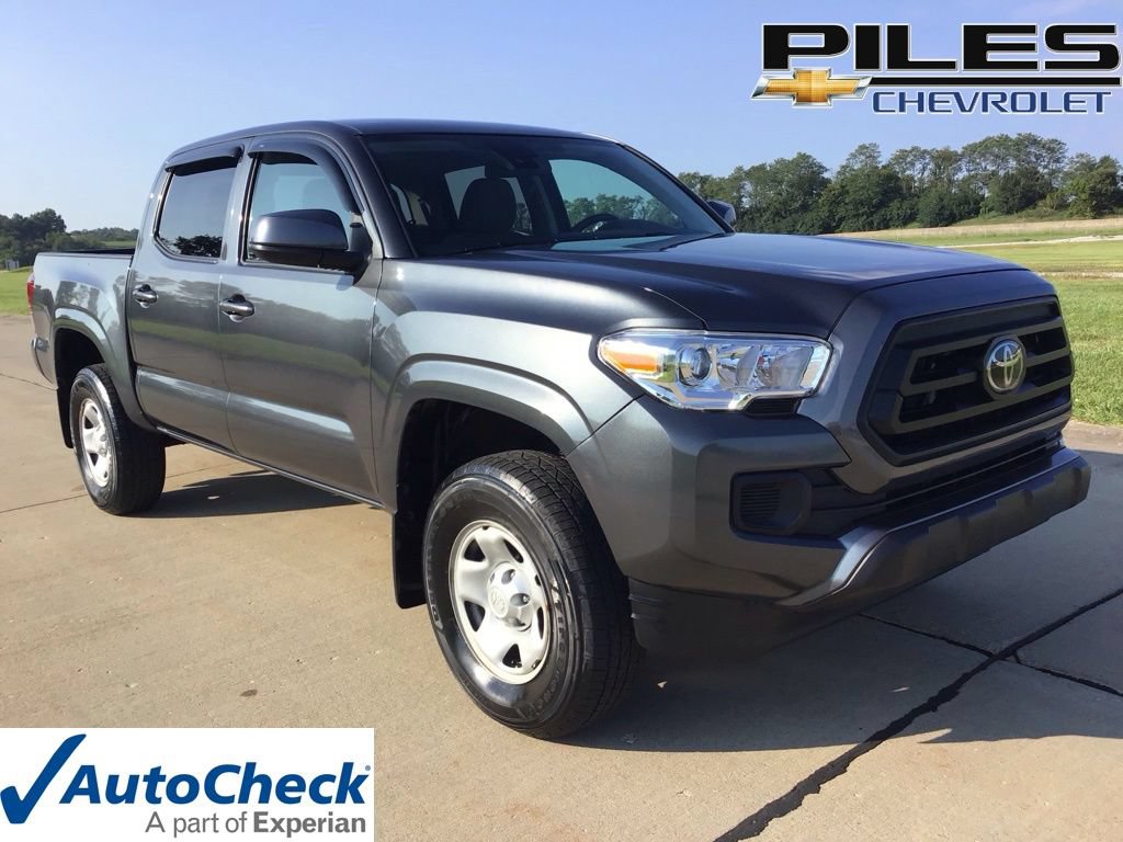 Used 2023 Toyota Tacoma SR AWD/4WD image 1