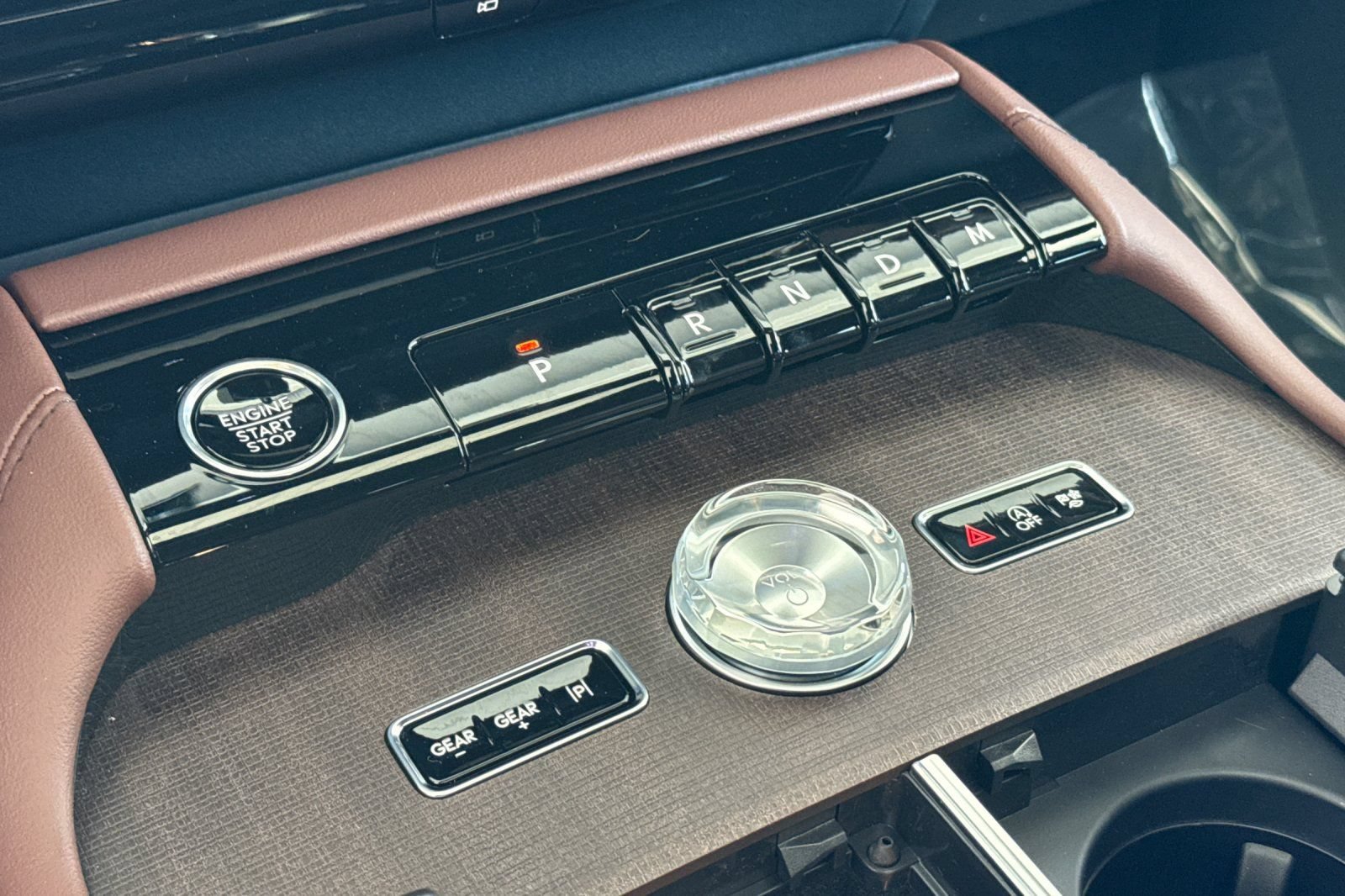 New 2026 Lincoln Navigator L Reserve AWD/4WD image 18