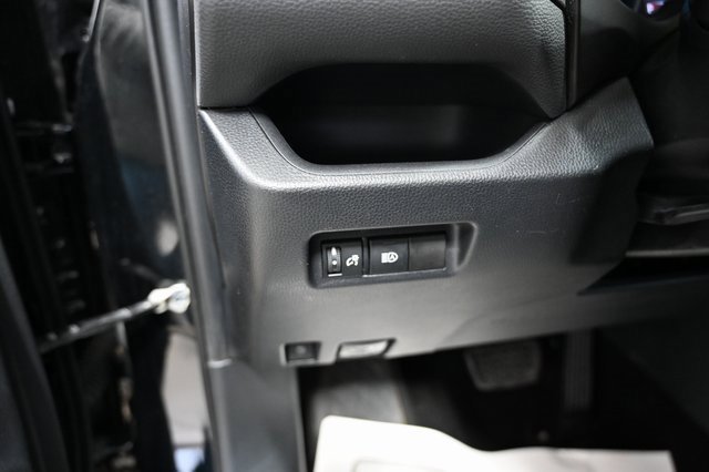 Used 2019 Toyota RAV4 LE image 24