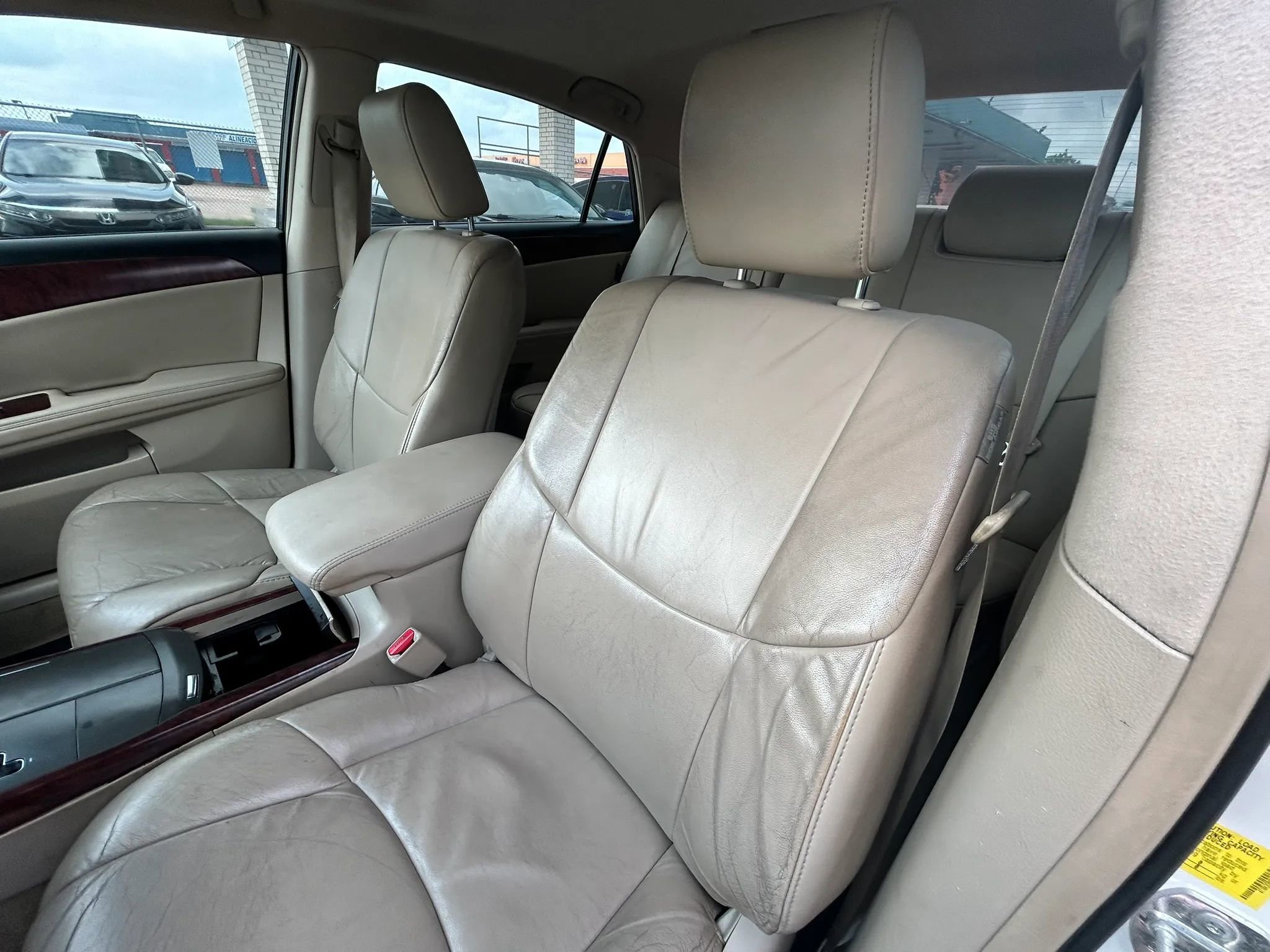 Used 2011 Toyota Avalon FWD image 9
