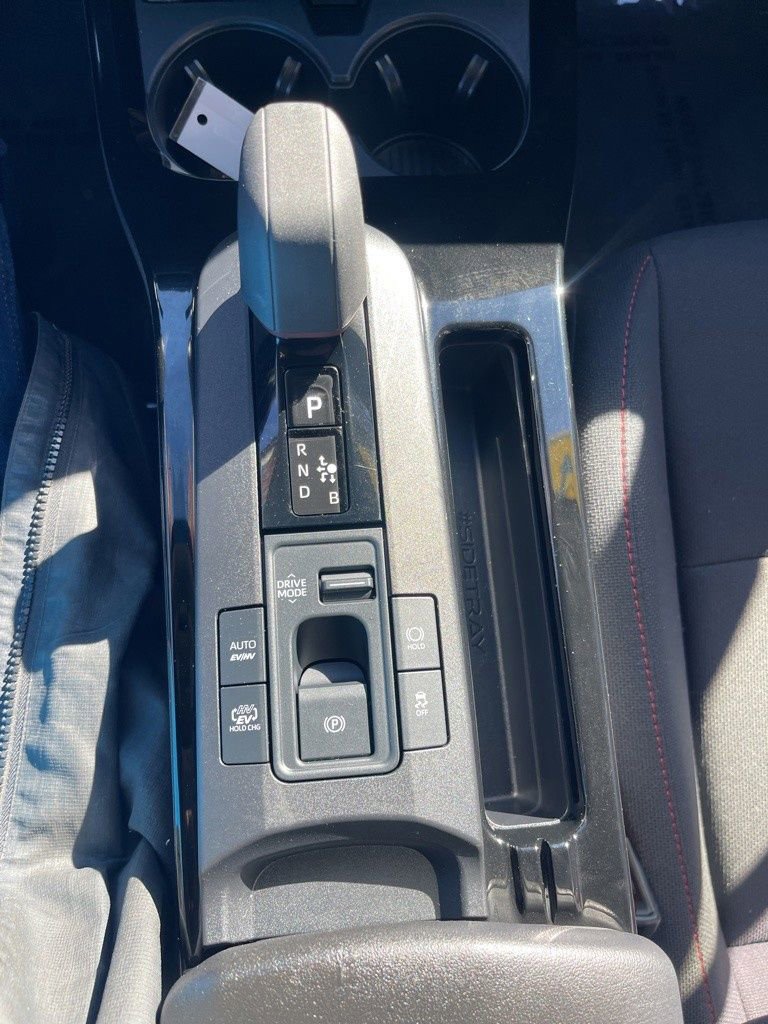 Used 2024 Toyota Prius Prime SE image 16