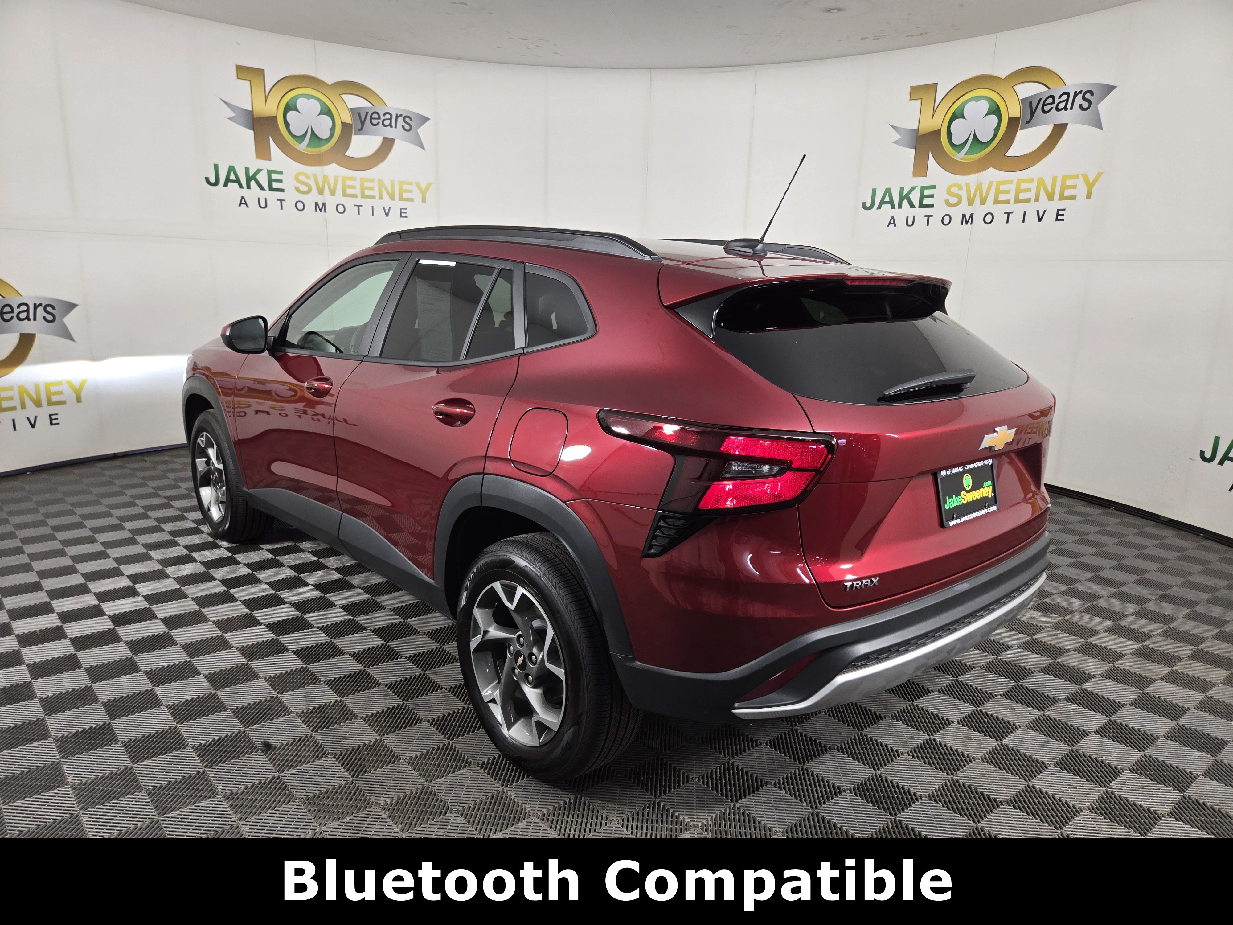 Certified 2025 Chevrolet Trax LT w/ LT Convenience Package FWD image 6