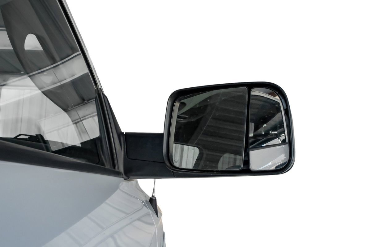 Used 2018 RAM 2500 Tradesman w/ Chrome Appearance Group image 43