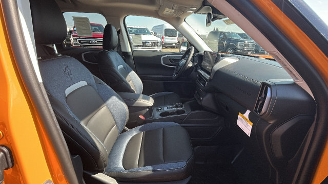 New 2026 Ford Bronco Sport Outer Banks w/ Sasquatch Outer Banks Package AWD/4WD image 11