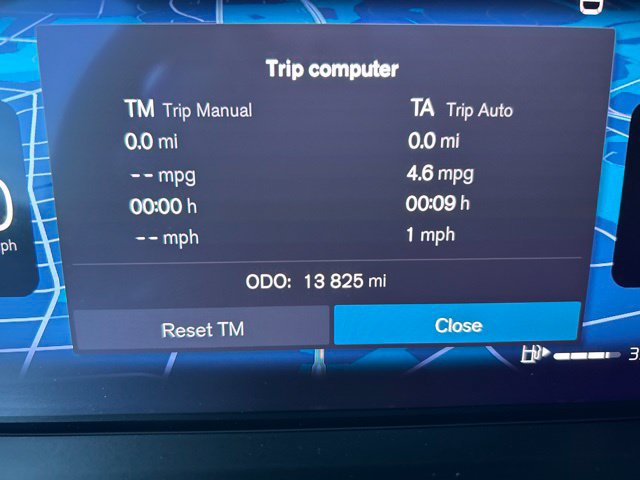 Certified 2026 Volvo XC40 B5 Plus AWD/4WD image 23