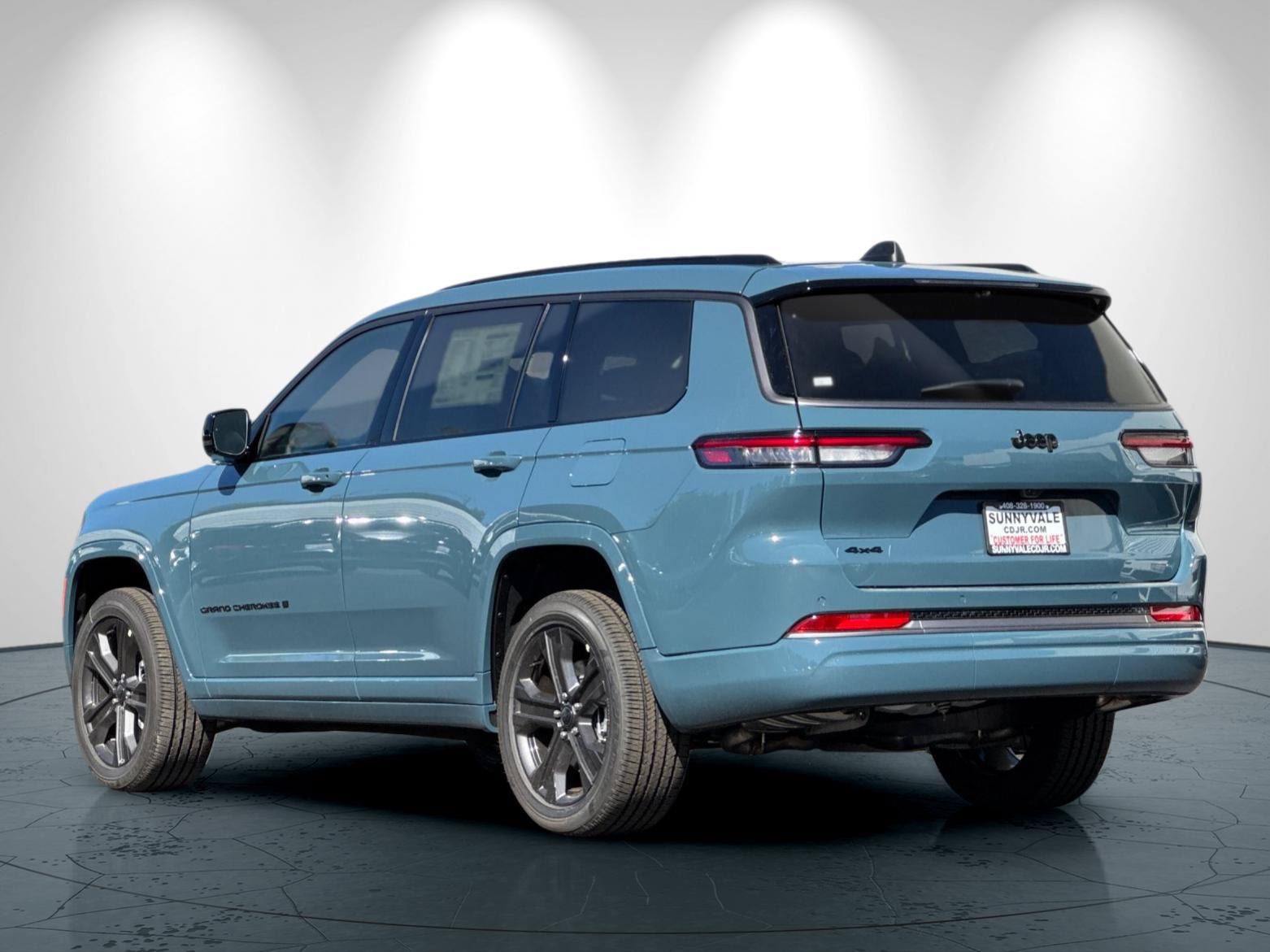 New 2027 Jeep Grand Cherokee L Limited AWD/4WD image 6