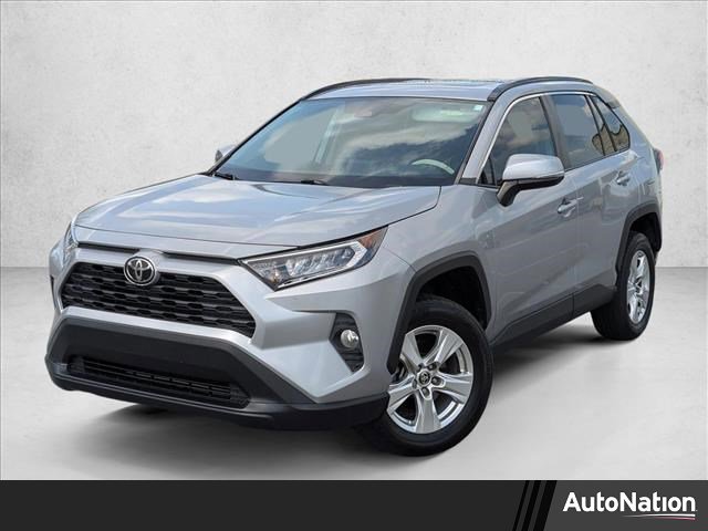 Used 2021 Toyota RAV4 XLE w/ Convenience Package image 1