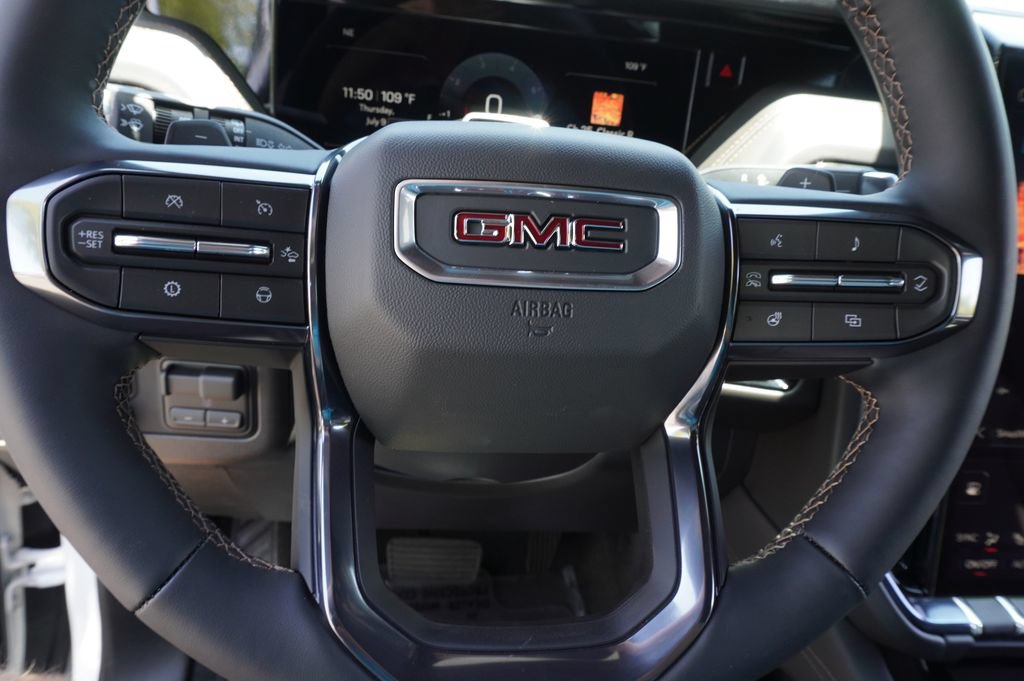 New 2026 GMC Yukon XL AT4 w/ Premium Trailering Package AWD/4WD image 19