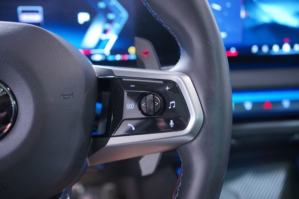 Used 2025 BMW X3 M50 image 19