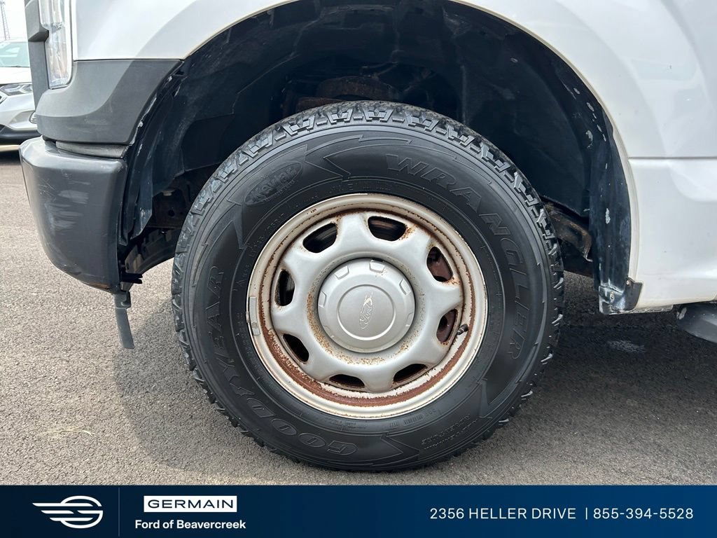 Used 2017 Ford F150 XL w/ Trailer Tow Package w/101A AWD/4WD image 12
