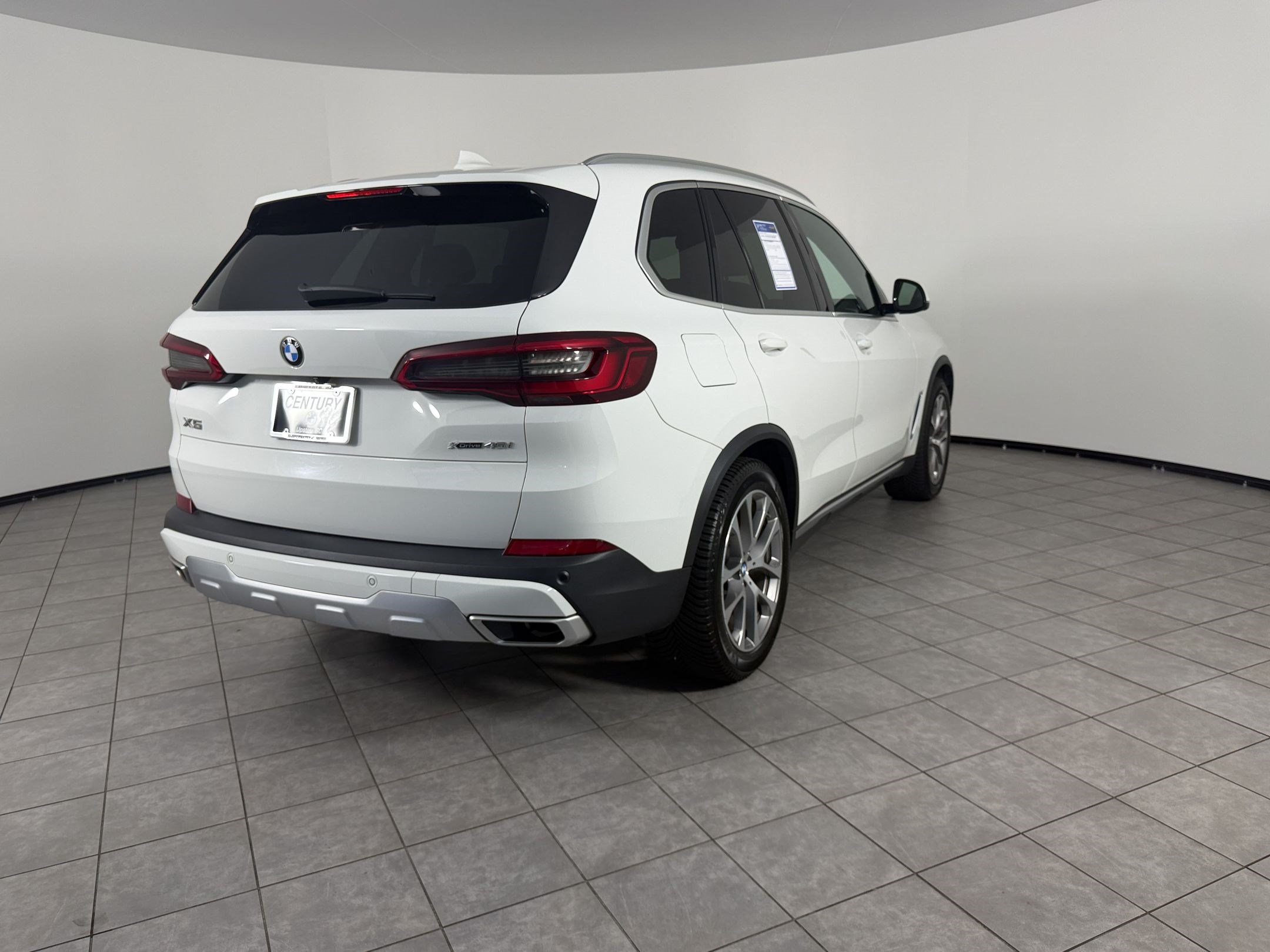 Used 2019 BMW X5 xDrive40i w/ Luxury Seating Package AWD/4WD image 9
