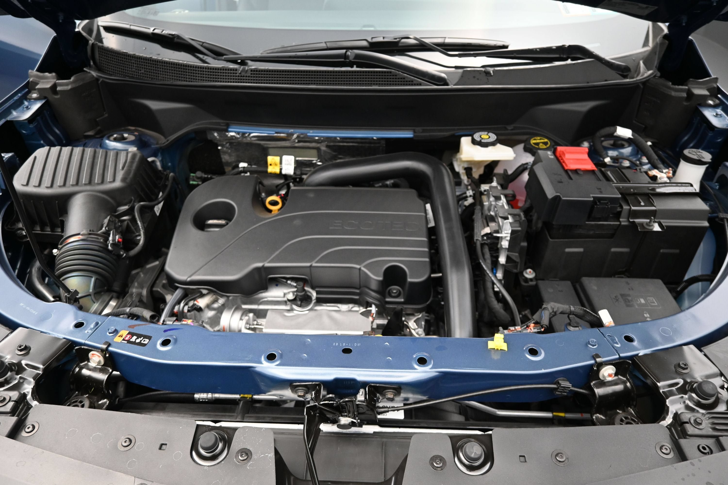 New 2027 Chevrolet Equinox LT FWD image 36