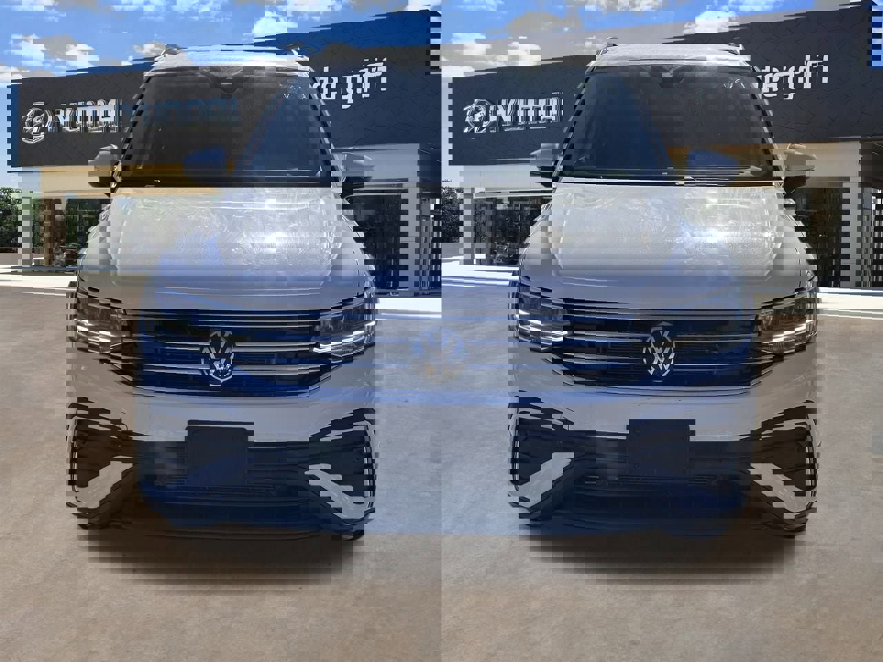 Used 2024 Volkswagen Tiguan S image 7